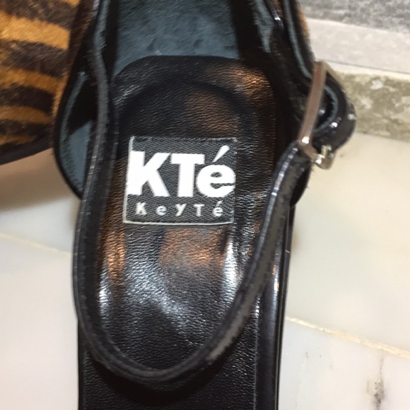 Kté Keyté Animal Print Heels! - Picture 4 of 5